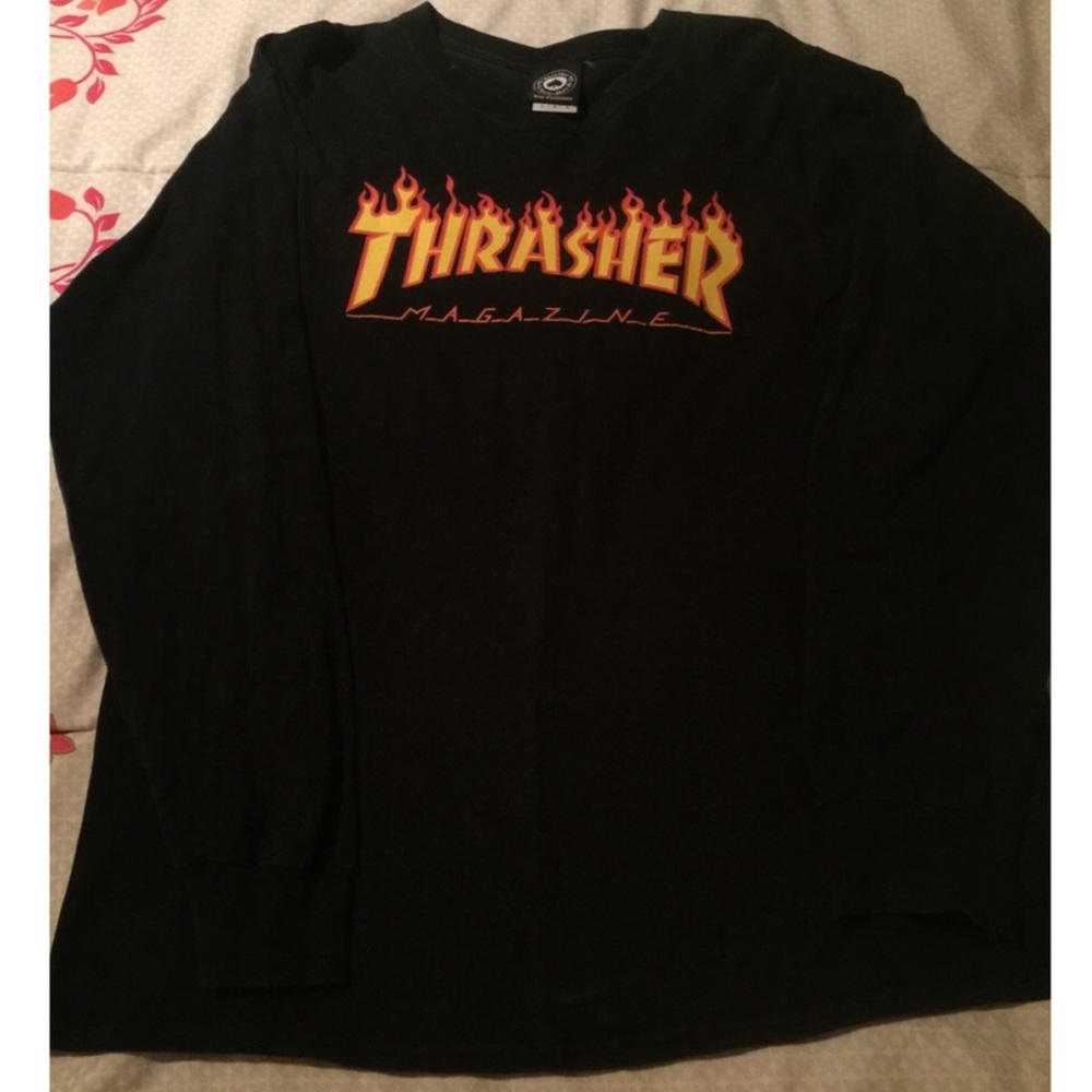 long sleeve Thrasher tee